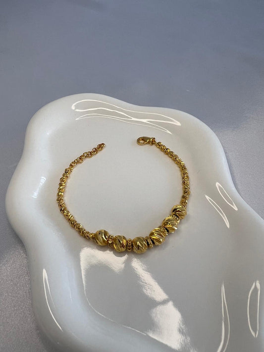 Dorika Armband